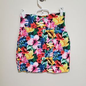VS pink tropical flowers skirt